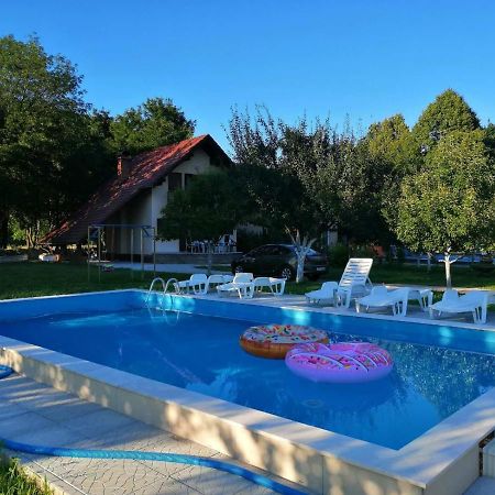 Holiday Home Adna Bihać 外观 照片
