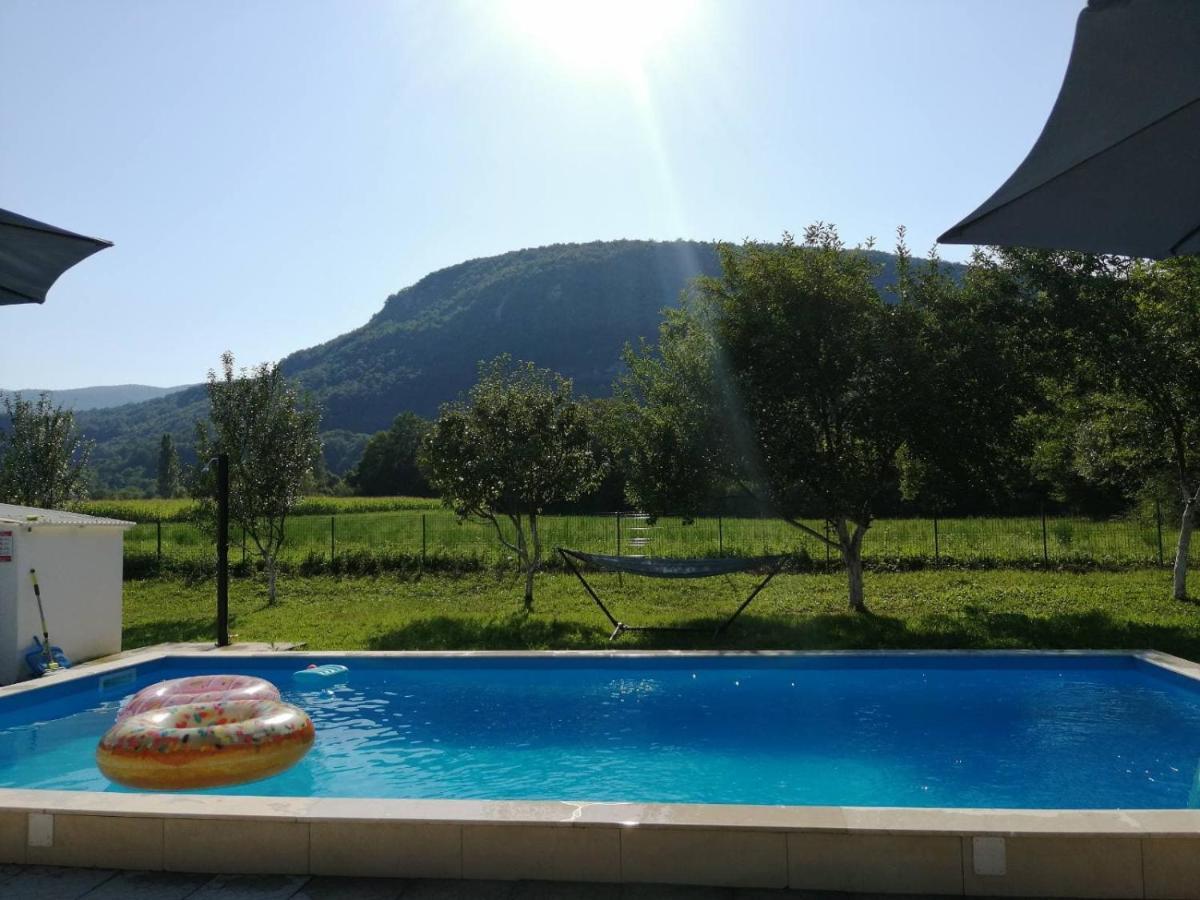 Holiday Home Adna Bihać 外观 照片
