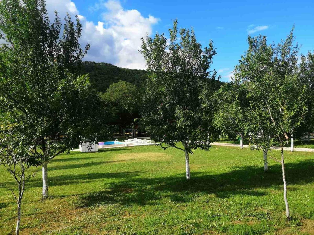 Holiday Home Adna Bihać 外观 照片