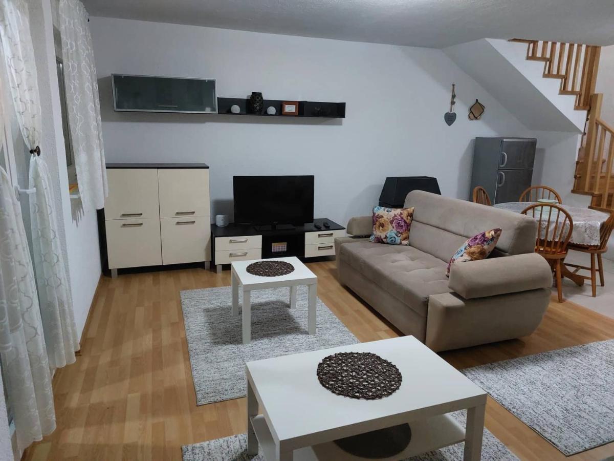 Holiday Home Adna Bihać 外观 照片