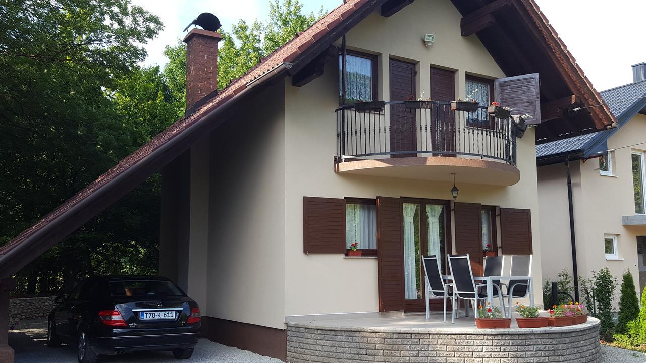 Holiday Home Adna Bihać 外观 照片